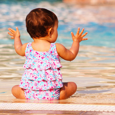 The benefits of baby swimming
